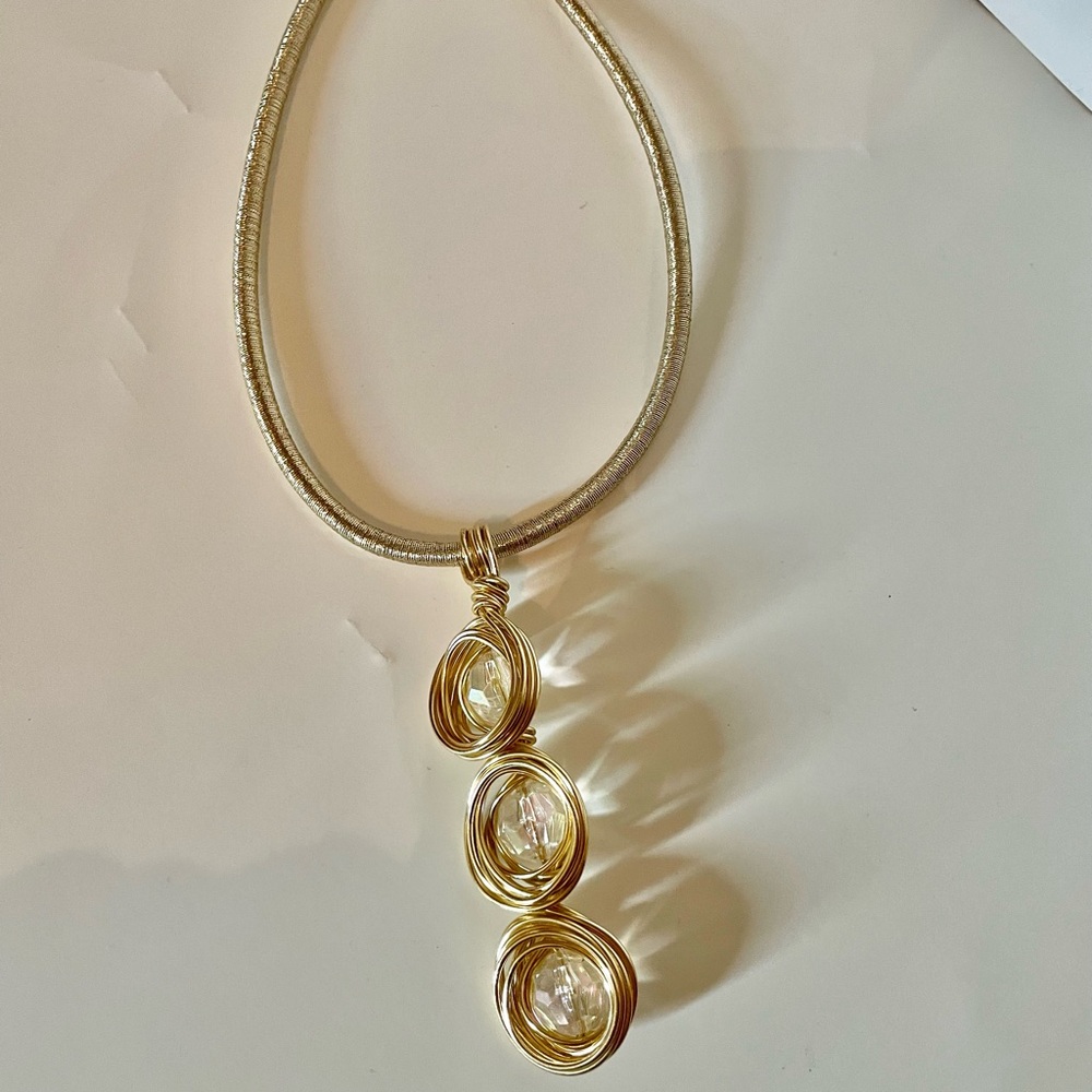 NEW Elegant Gold Rope Necklace jewelry with Crystal Accents